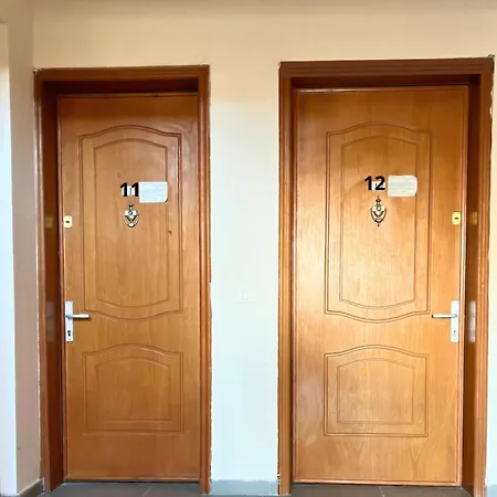 Star House 11 * Wlora