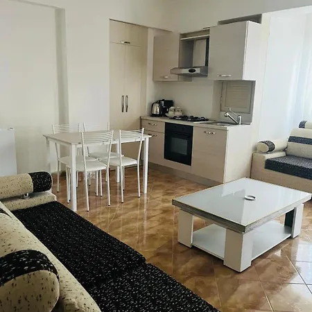 Star House 11 Apartament *