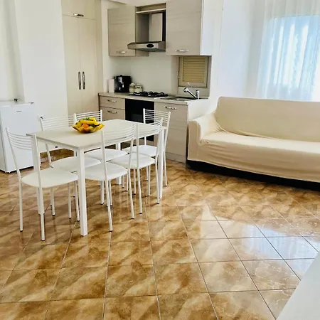 Apartment Ylli Lungomare Nr 11 Vlore
